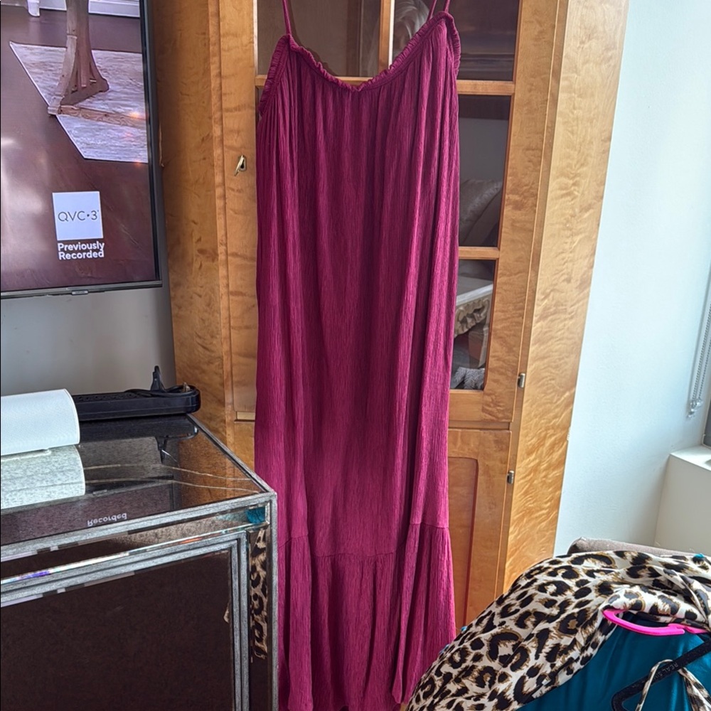 Elegant Burgundy Maxi Dress. Soma